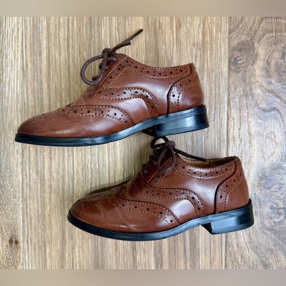 Tip Top Shiny Brown Wingtip Oxfords Toddler Sz 7 LNC - Picture 3 of 6